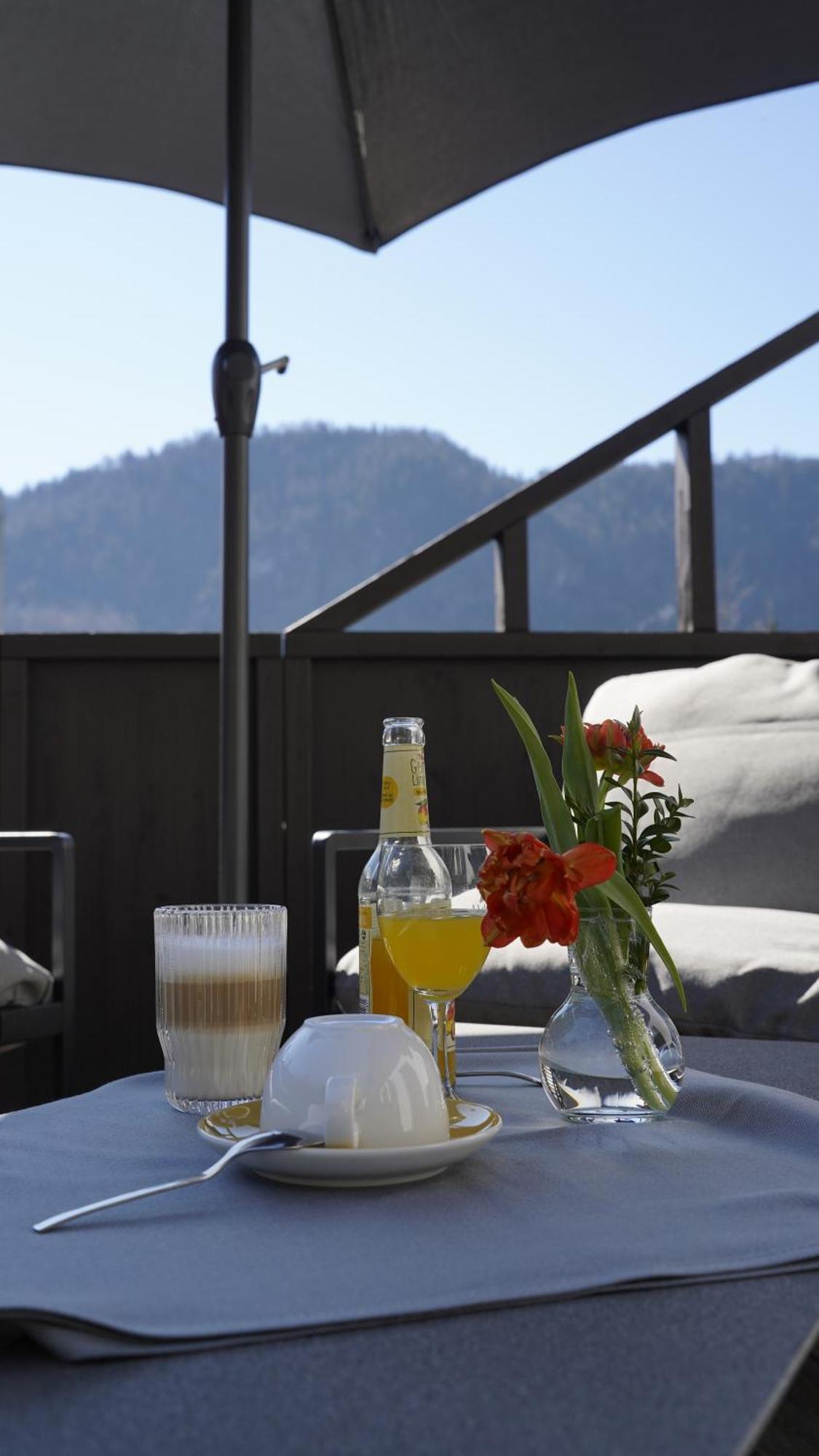Hotel Restaurant Fruehlingsgarten Füssen Dış mekan fotoğraf